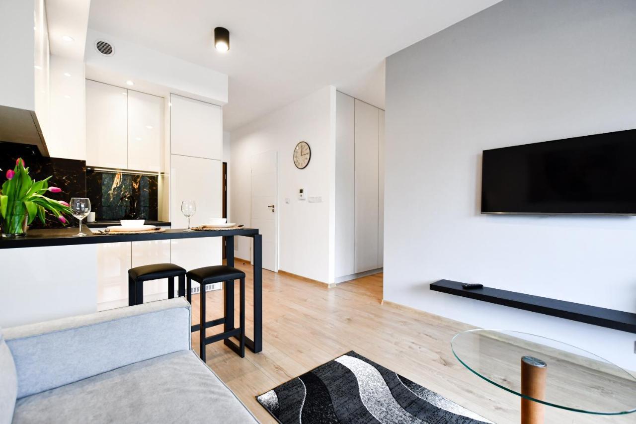Rakowicka Apartments คราคูฟ ภายนอก รูปภาพ