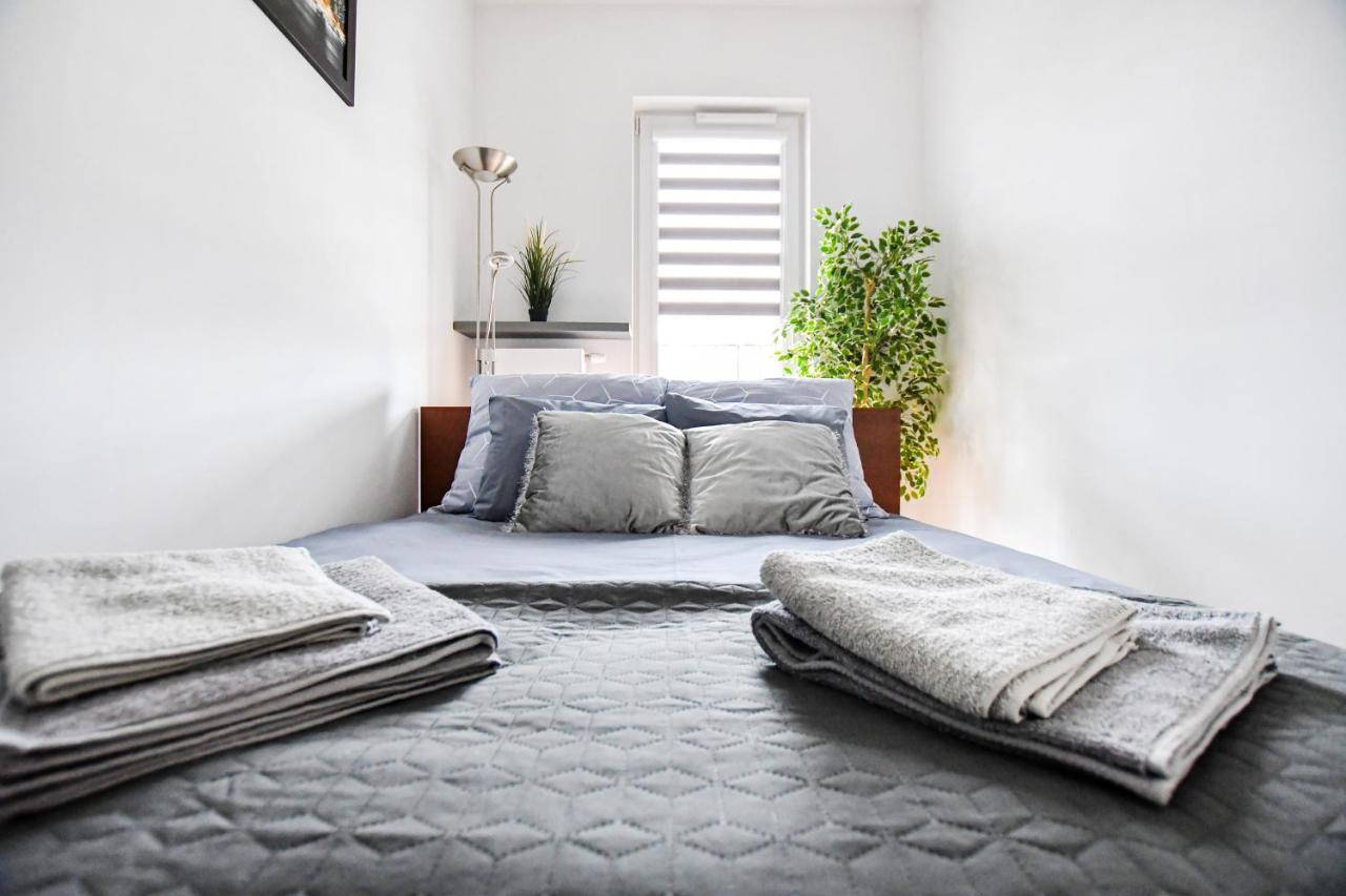 Rakowicka Apartments คราคูฟ ภายนอก รูปภาพ