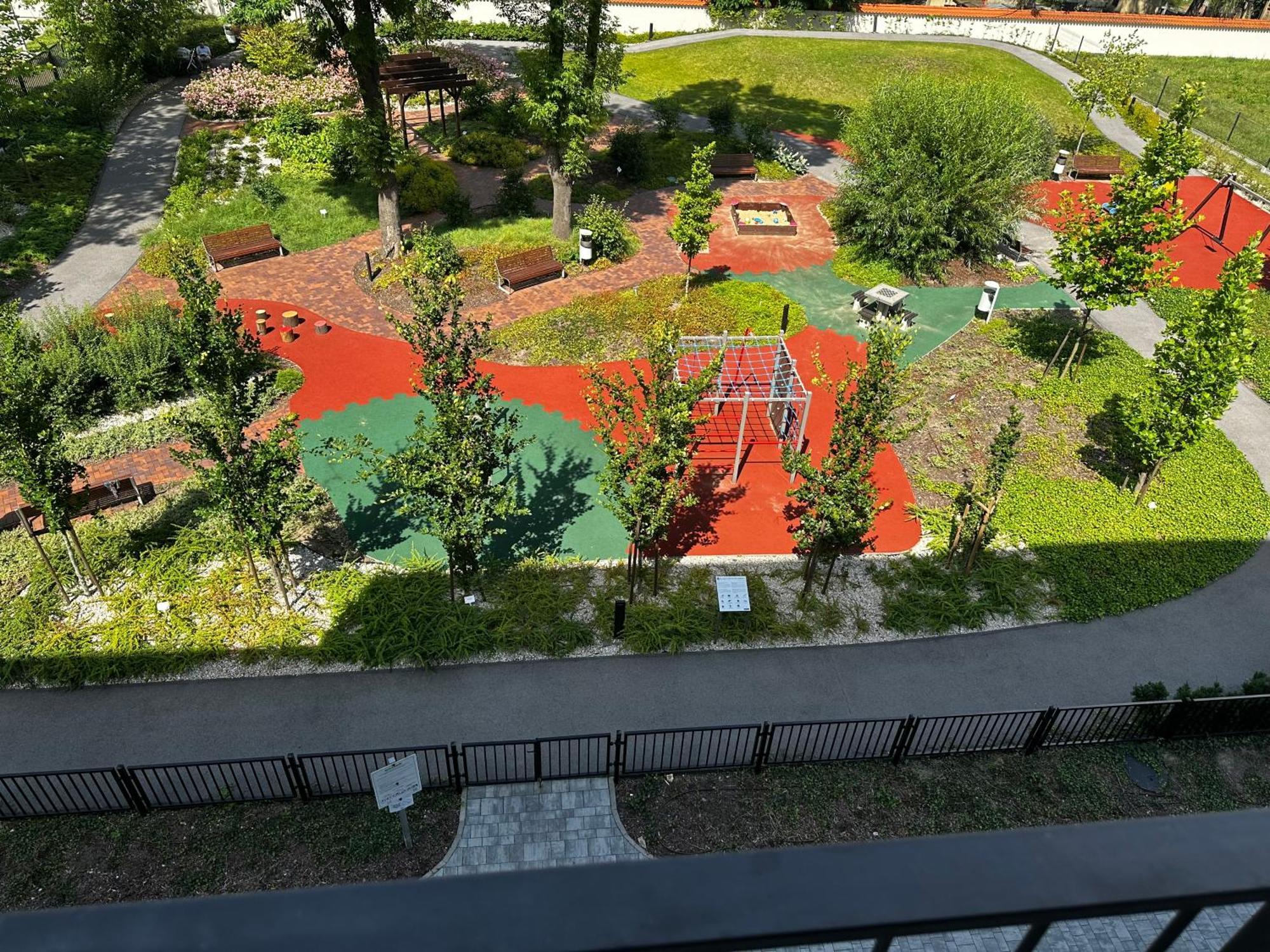 Rakowicka Apartments คราคูฟ ภายนอก รูปภาพ